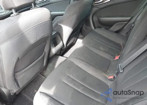 2016 Chrysler 200 Limited из США, поврежденный, VIN 1C3CCCAB2GN110670